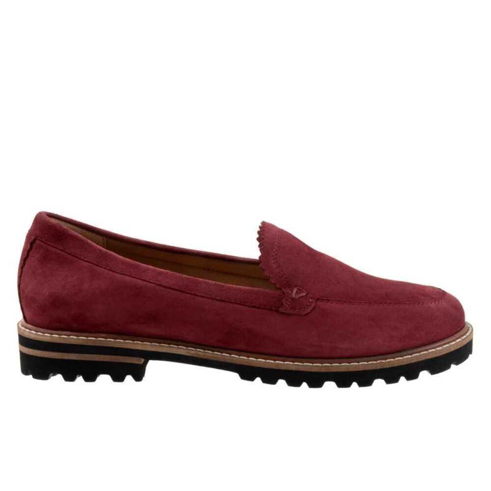 Trotters Womens Fayth Red Shoes (NWT) - Picture 1 of 7
